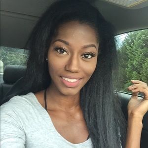 Meet your Posher, Brittany